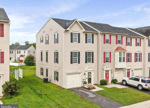 Property at 199 Tidewater Ter, Falling Waters, WV 25419, 3 beds, 2.5 baths