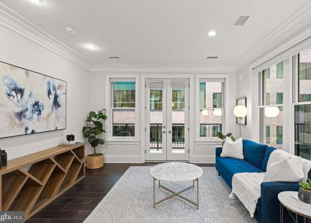 Property at 1108 16th St NW #504, Washington, DC 20036, 1 bed, 1 bath