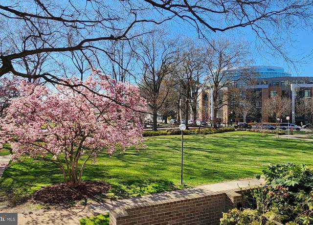 Property at 447 N St SW, Washington, DC 20024, 2 beds, 2.5 baths