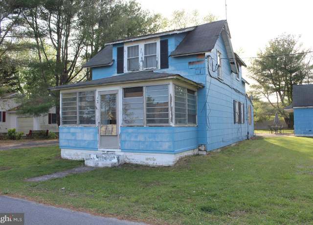 Property at 42 Woodland Ave N, Ocean View, DE 19970, 2 beds, 2 baths