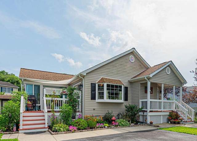 Property at 38280 Clover Ln, Frankford, DE 19945, 3 beds, 2 baths
