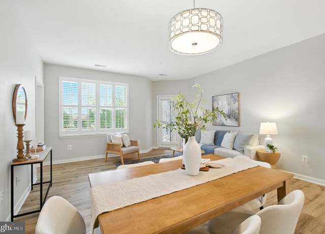 Property at 2606 Chapel Lake Dr #212, Gambrills, MD 21054, 1 bed, 1.5 baths