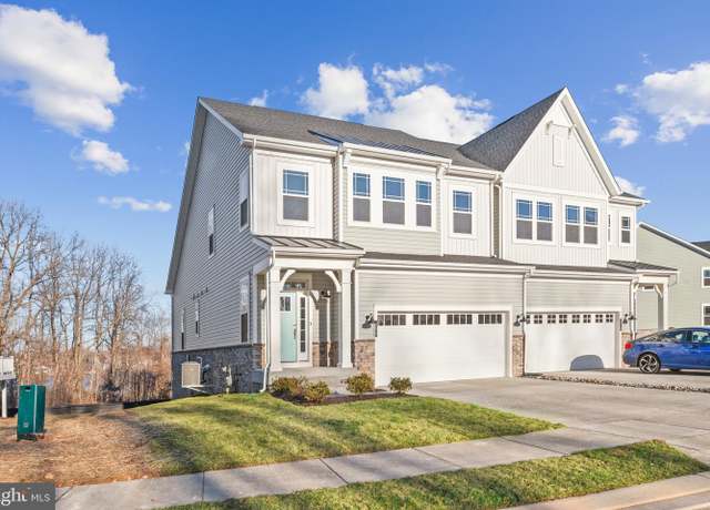 Property at 508 Waters Landing Dr, Essex, MD 21221, 3 beds, 3.5 baths