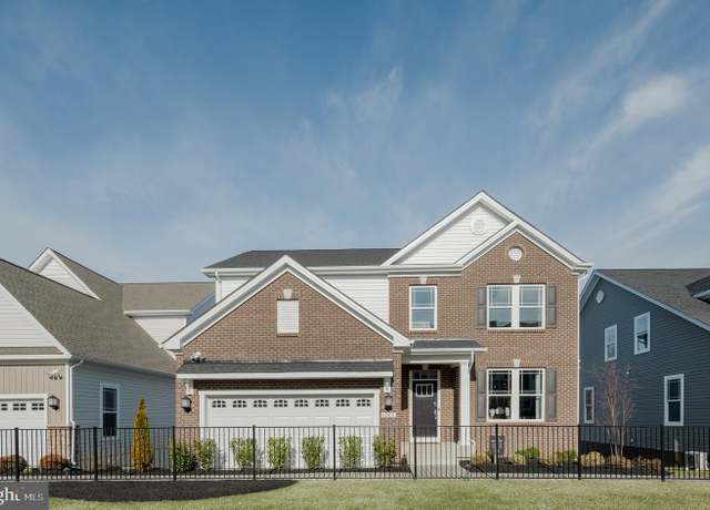 Property at 5296 Newport Cir, White Plains, MD 20695, 3 beds, 3.5 baths