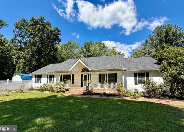 Property at 43220 Rosalinds Dr, Hollywood, MD 20636, 3 beds, 2 baths