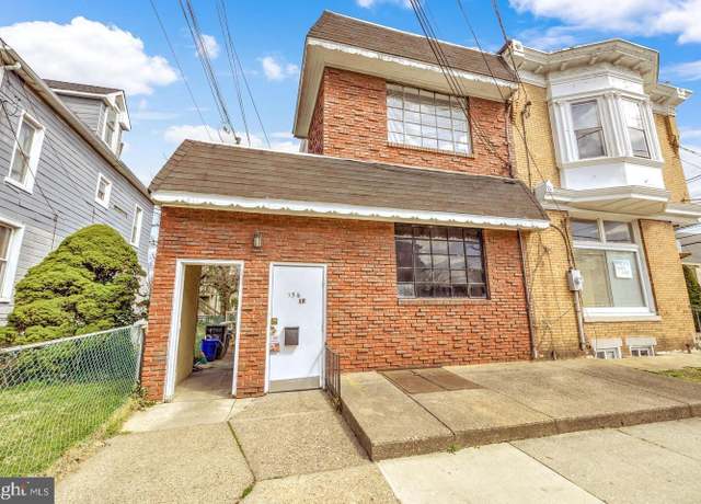 Property at 156 Chestnut Ave, Oaklyn, NJ 08107, 3 beds