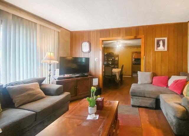 Property at 420 S 2nd St, Darby, PA 19023, 3 beds, 1 bath