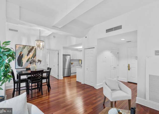 Property at 1500 Chestnut St Unit 7I, Philadelphia, PA 19102, 1 bed, 1 bath