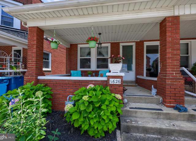 Property at 1626 W Philadelphia St, York, PA 17404, 3 beds, 2 baths