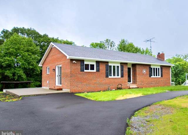 Property at 14250 Back Creek Valley Rd, Hedgesville, WV 25427, 3 beds, 2 baths