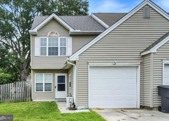 Property at 39 Periwinkle Ct, Dover, DE 19904, 4 beds, 2 baths