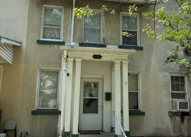 Property at 402 Maryland Ave, Westernport, MD 21562, 5 beds, 1.5 baths