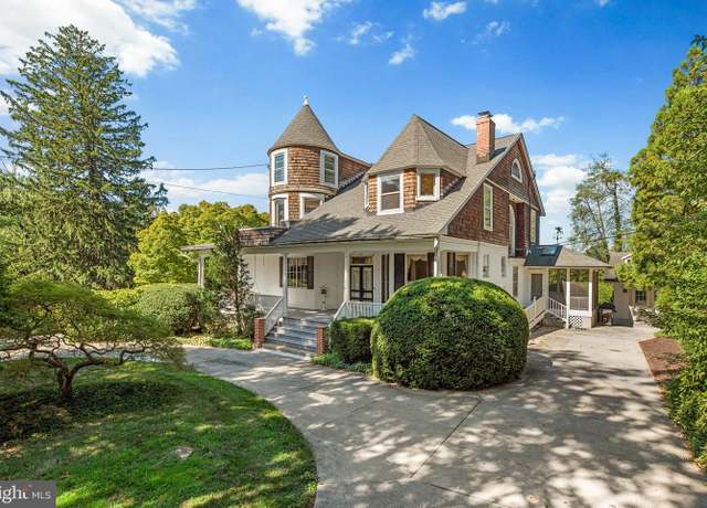 Property at 100 N Rolling Rd, Baltimore, MD 21228, 5 beds, 2.5 baths