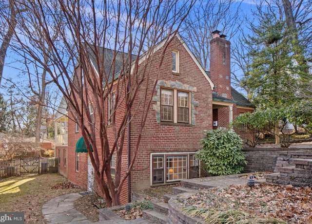 Property at 1212 Dale Dr, Silver Spring, MD 20910, 5 beds, 3 baths