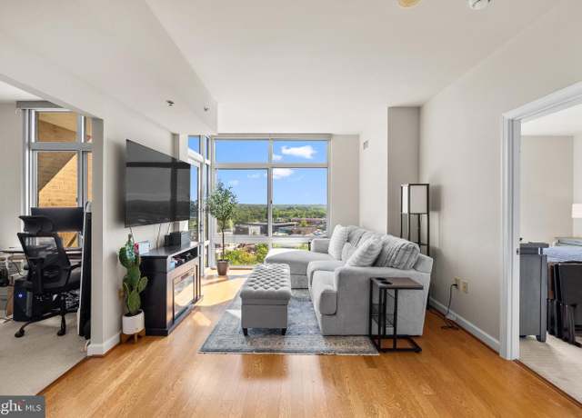 Property at 5750 Bou Ave #1113, Rockville, MD 20852, 1 bed, 1.5 baths