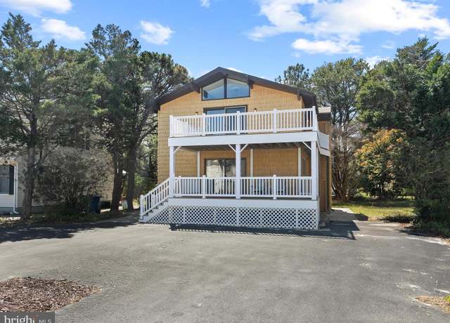 Property at 46 White Sail Cir, Ocean Pines, MD 21811, 4 beds, 2 baths