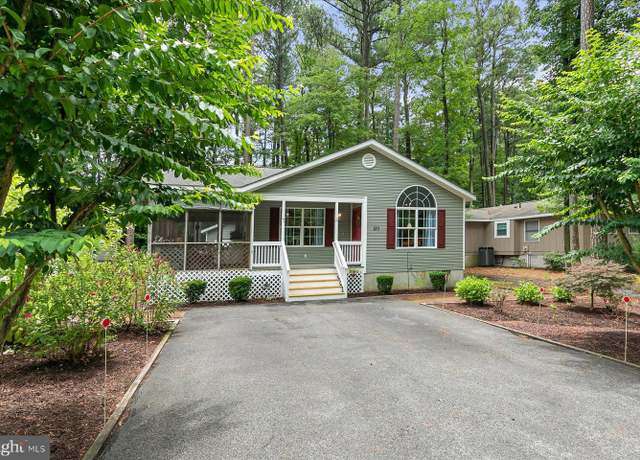 Property at 120 Pinehurst Rd, Berlin, MD 21811, 3 beds, 2 baths