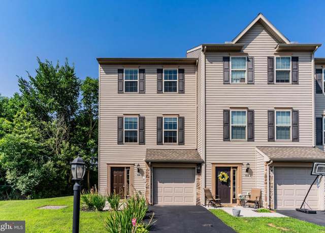 Property at 166 Katelyn Dr, New Oxford, PA 17350, 3 beds, 2.5 baths