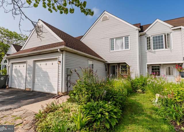 Property at 106 Wigton Cir, Perkasie, PA 18944, 3 beds, 2.5 baths