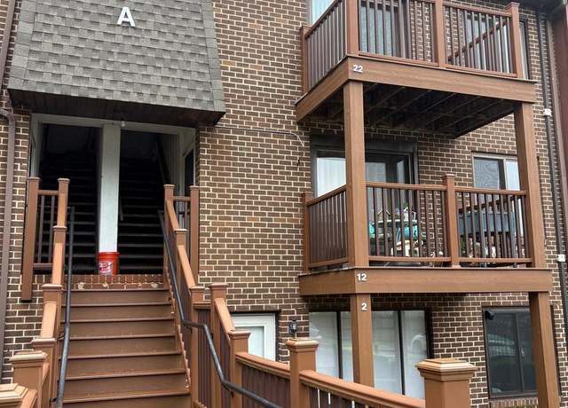 Property at 5200 Hilltop Dr Unit A22, Brookhaven, PA 19015, 1 bed, 1 bath