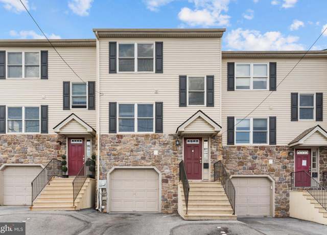Property at 1735 W Washington St, Allentown, PA 18104, 4 beds, 3.5 baths