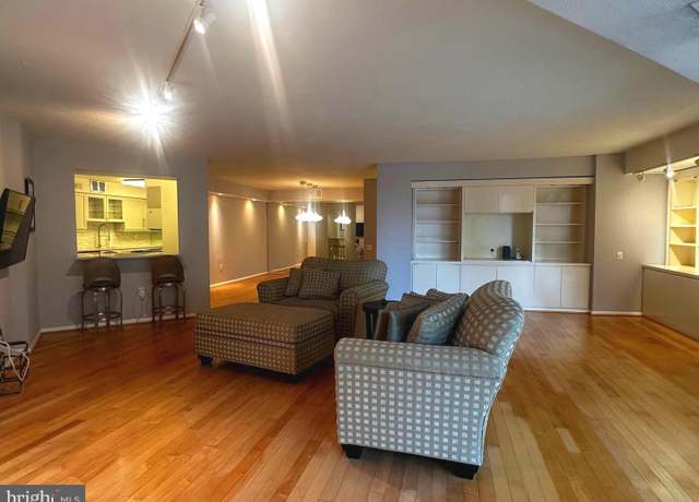 Property at 1420 Locust St Unit 14K, Philadelphia, PA 19102, 3 beds, 2.5 baths