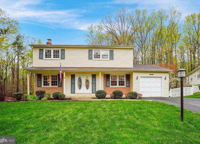 Property at 6957 Conservation Dr, Springfield, VA 22153, 4 beds, 3.5 baths