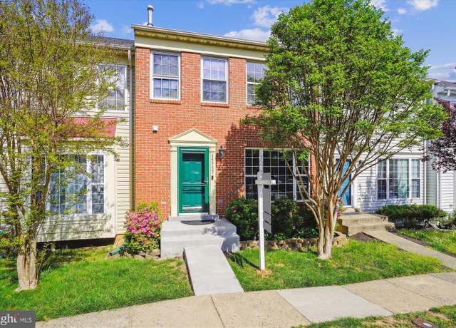 Property at 15737 London Pl, Dumfries, VA 22025, 3 beds, 3 baths