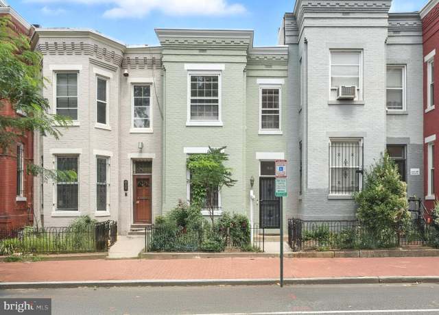 Property at 816 D St NE, Washington, DC 20002, 3 beds, 2.5 baths