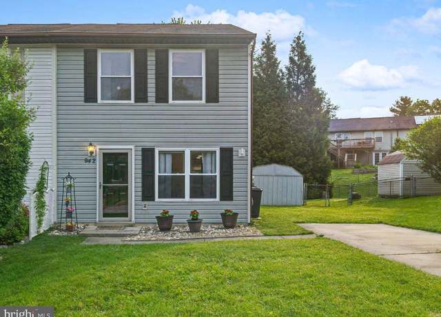 Property at 942 Wampler Ln, Westminster, MD 21158, 3 beds, 2.5 baths