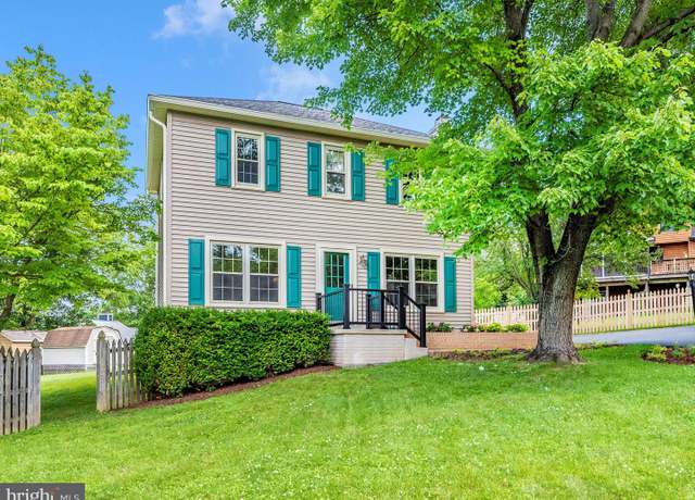 Property at 10804 Glade Ct N, New Market, MD 21774, 4 beds, 3 baths