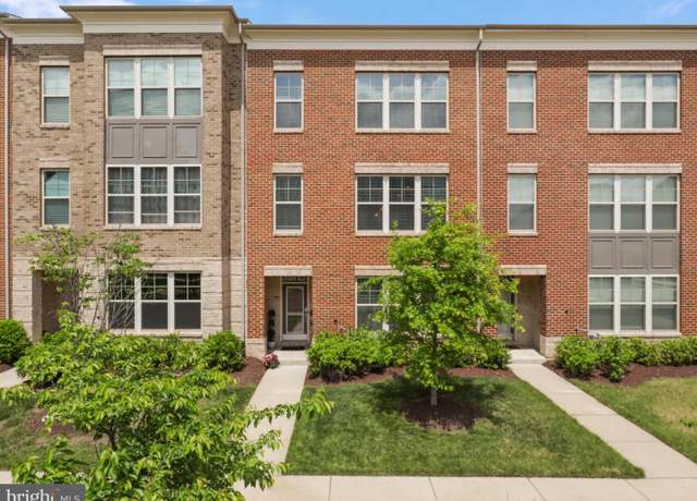 Property at 10612 Observatory Pl, Upper Marlboro, MD 20772, 4 beds, 3.5 baths