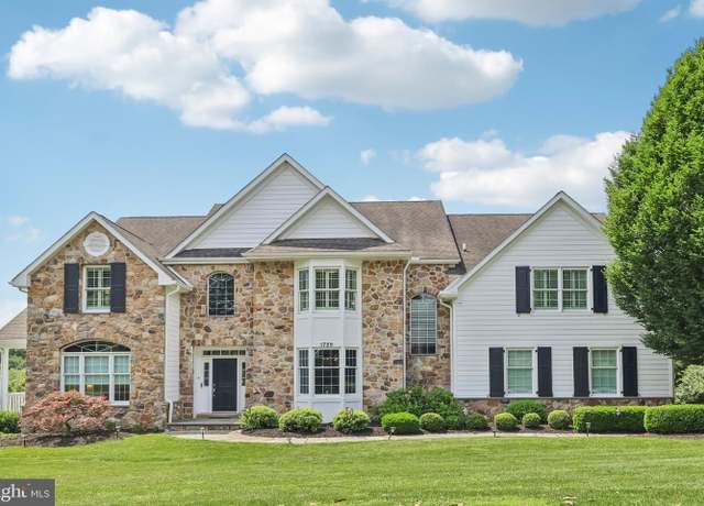 Property at 1729 Towne Dr, West Chester, PA 19380, 5 beds, 6 baths