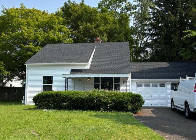Property at 1972 Coolidge Ave, Willow Grove, PA 19090, 4 beds, 2 baths