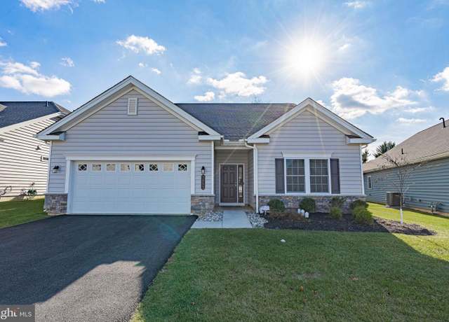 Property at 3855 Victors Way, Easton, PA 18045, 3 beds, 3.5 baths