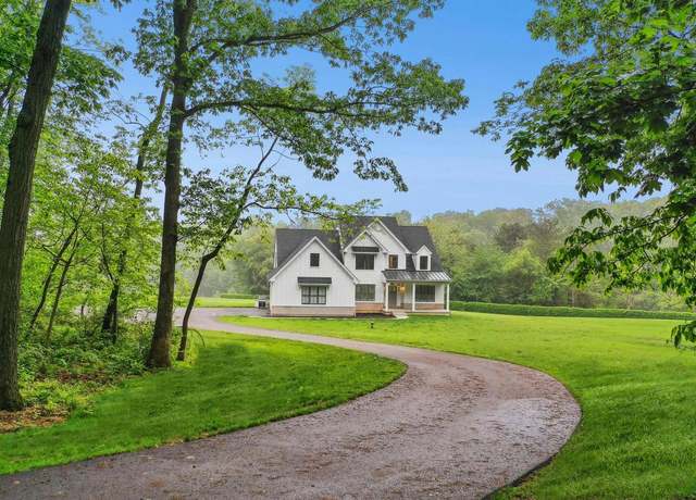 Property at 385 Nolf Rd, Nazareth, PA 18064, 5 beds, 3.5 baths