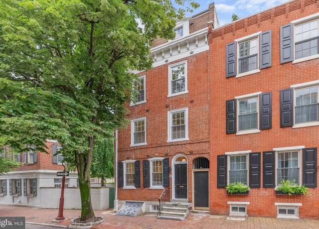 Property at 202 Spruce St, Philadelphia, PA 19106, 4 beds, 5.5 baths