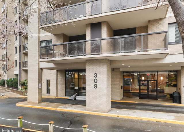 Property at 309 Yoakum Pkwy #1003, Alexandria, VA 22304, 2 beds, 2 baths