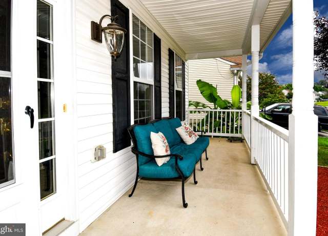 Property at 6218 Hot Spring Ln, Fredericksburg, VA 22407, 4 beds, 3.5 baths