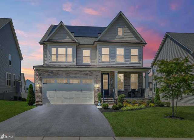 Property at 8516 Silver Laurel Ln, Frederick, MD 21704, 4 beds, 4.5 baths
