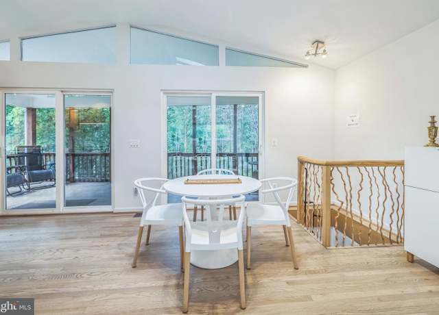 Property at 4112 Decatur Ave, Kensington, MD 20895, 3 beds, 2.5 baths