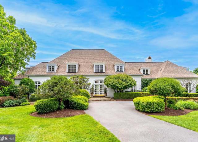 Property at 14000 Crossland Ln, Gaithersburg, MD 20878, 6 beds, 4.5 baths