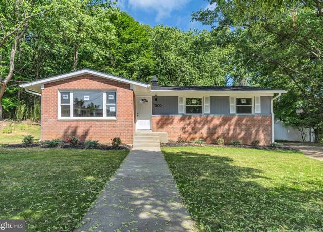 Property at 7100 Abbington Dr, Oxon Hill, MD 20745, 5 beds, 3 baths