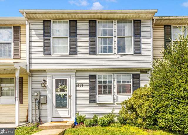 Property at 1547 Iris Ct, Hagerstown, MD 21740, 3 beds, 1.5 baths