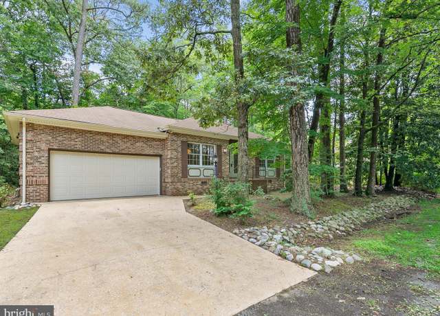 Property at 1 Moby Dick Dr, Ocean Pines, MD 21811, 3 beds, 2 baths