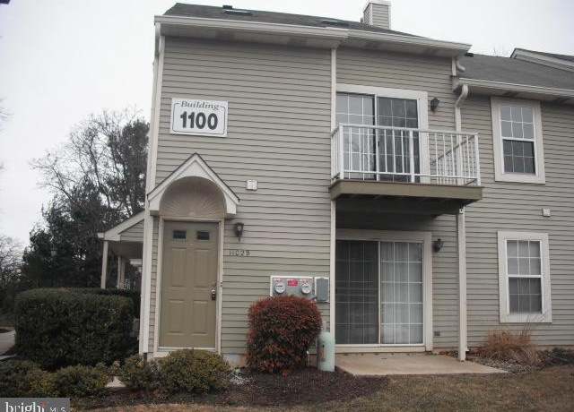 Property at 1102-B Sedgefield Dr, Mount Laurel, NJ 08054, 2 beds, 1 bath