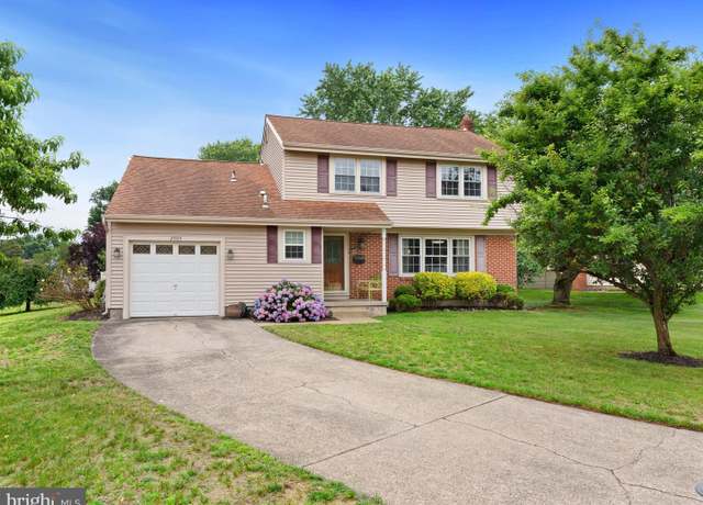 Property at 2505 Yellowstone Rd, Cinnaminson, NJ 08077, 4 beds, 2.5 baths
