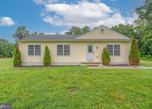 Property at 1530 N Orchard Rd, Vineland, NJ 08360, 3 beds, 2 baths