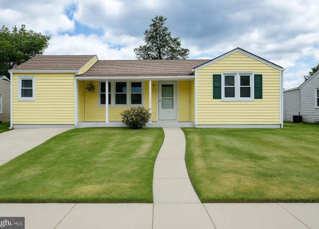 Property at 98 Oak Ave, Bellmawr, NJ 08031, 3 beds, 2 baths