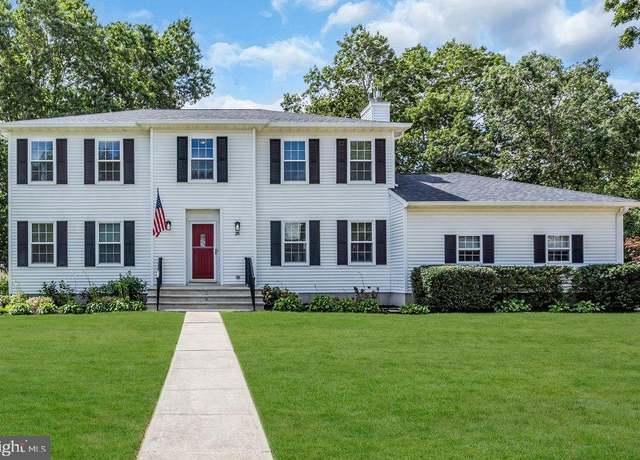 Property at 25 Aphrodite Dr, Barnegat, NJ 08005, 3 beds, 3 baths